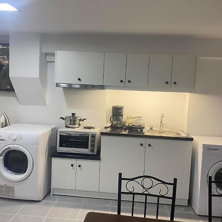 Le.Chris Central Dorms 호텔 레팀노 외부 사진